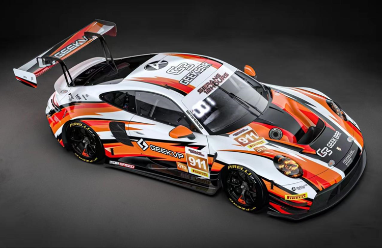 Absolute Racing تدخل بورش في سباق سيبانغ لمدة ١٢ ساعة بالتعاون مع GEEKVP